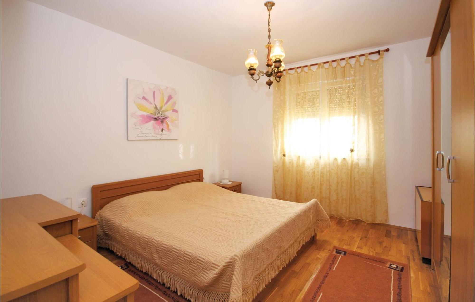 Awesome Apartment In Pula With Wifi Exterior foto